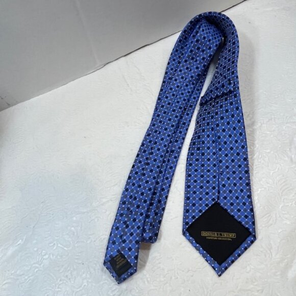 Donald J Trump Signature Collection Silk Necktie Blue NEW - Picture 6 of 6